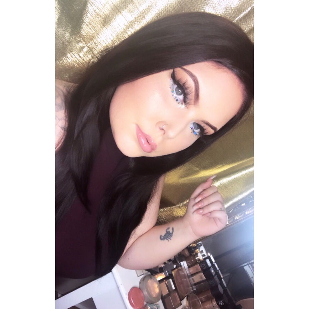 Meet your Posher, Lisa